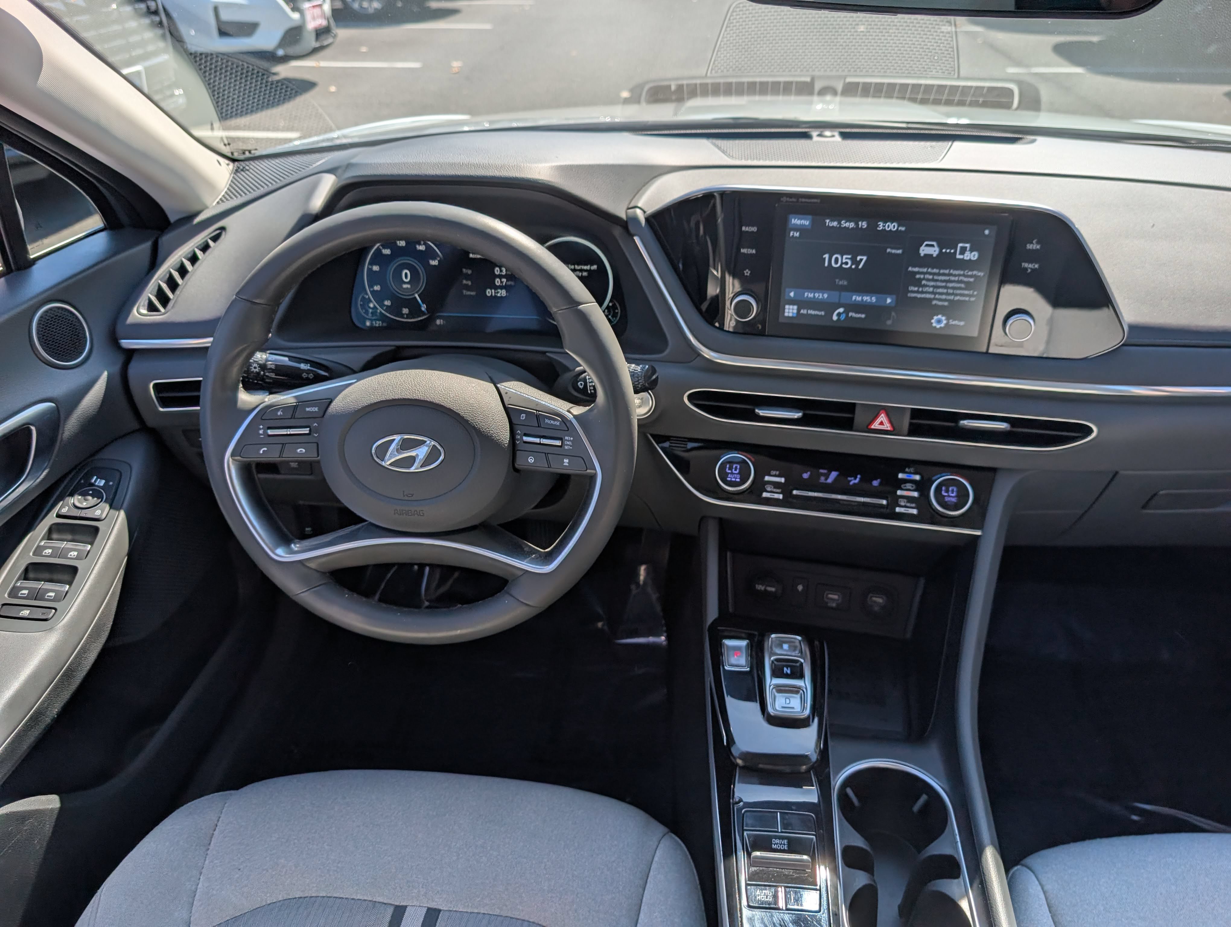 Used 2020 Hyundai Sonata SEL w/ Convenience Package FWD image 15