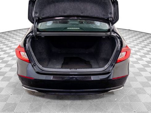 Certified 2018 Honda Accord EX-L image 30