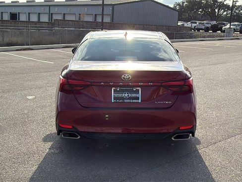 Certified 2021 Toyota Avalon Limited w/ Advanced Safety Package image 4
