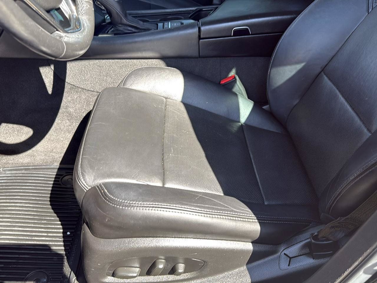 Used 2016 Cadillac CTS Luxury RWD image 10