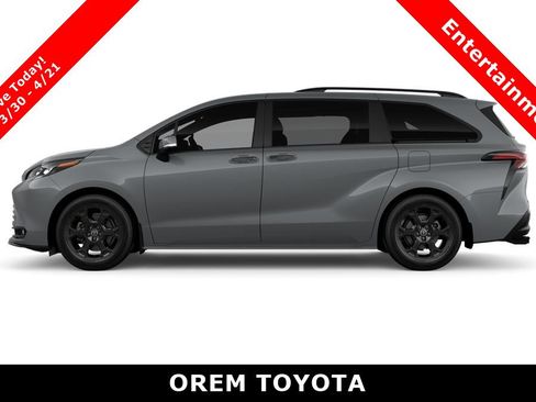 New 2026 Toyota Sienna XLE Woodland Edition image 4