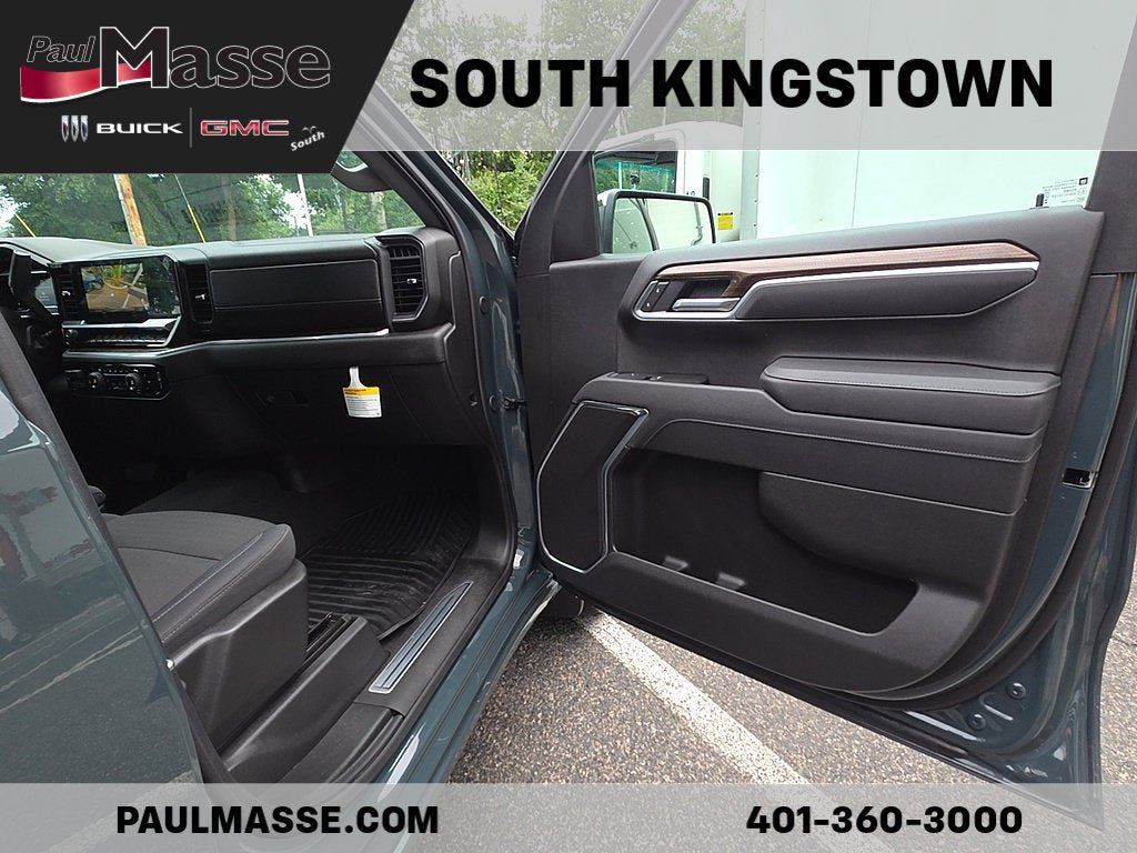Certified 2025 Chevrolet Silverado 1500 LT AWD/4WD image 25