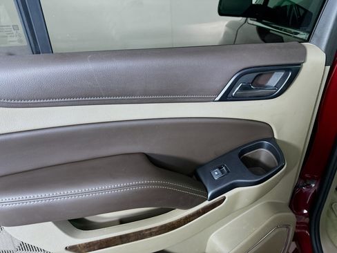 Used 2018 Chevrolet Tahoe LT image 26