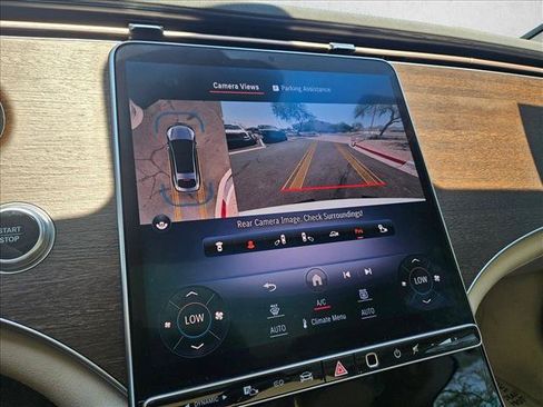 Used 2022 Mercedes-Benz EQS 450+ Sedan image 16
