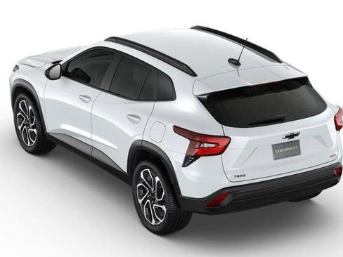 New 2026 Chevrolet Trax RS w/ Driver Confidence Package image 4