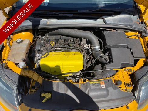 Used 2013 Ford Focus ST FWD image 12