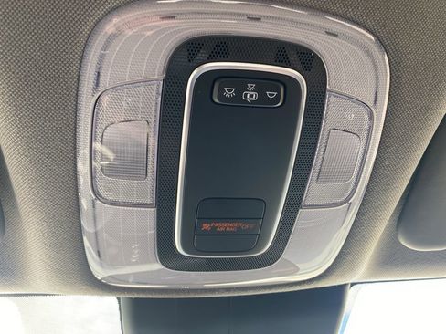 Certified 2022 Hyundai Elantra SE image 27