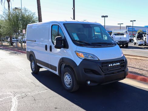 New 2025 RAM ProMaster 1500 w/ Convenience Group FWD image 7