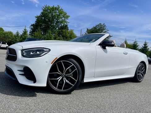 Used 2023 Mercedes-Benz E 450 4MATIC Cabriolet image 35