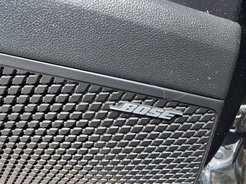 Used 2021 Hyundai Elantra Limited image 30