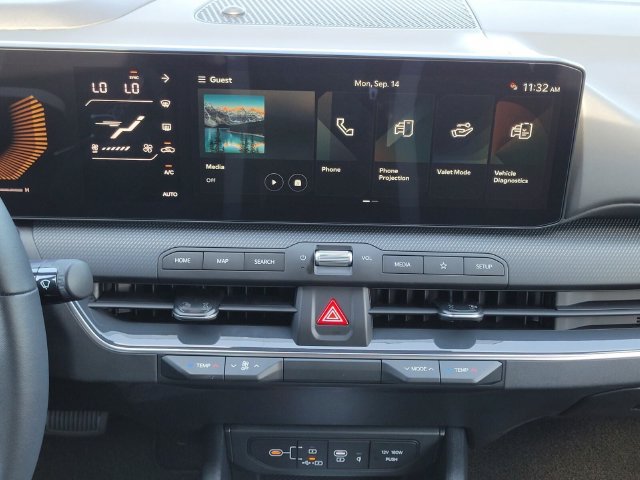 New 2026 Kia K4 GT-Line FWD image 16