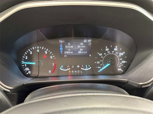 Used 2022 Ford Escape SE image 9