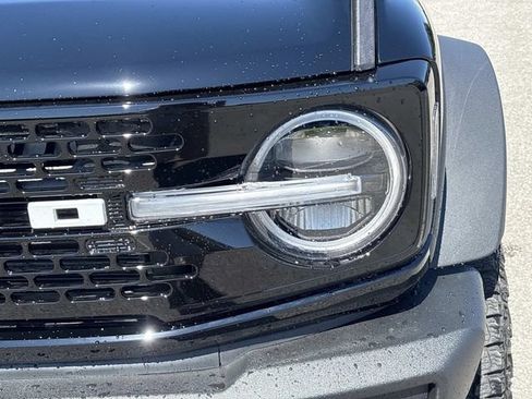 New 2026 Ford Bronco Outer Banks w/ Sasquatch Package AWD/4WD image 11