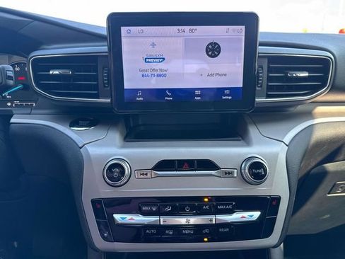 Used 2023 Ford Explorer XLT w/ Equipment Group 202A image 30