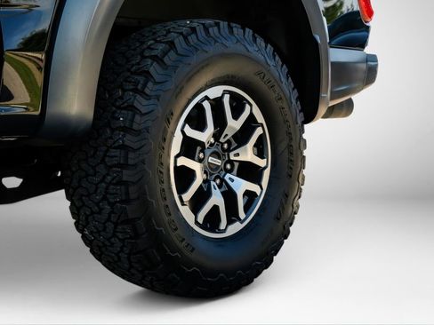Used 2022 Ford F150 Raptor w/ Equipment Group 801A High AWD/4WD image 67