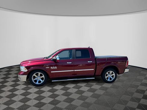 Used 2017 RAM 1500 Laramie AWD/4WD image 2
