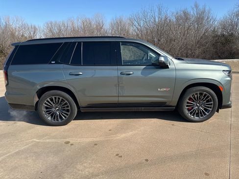 Certified 2024 Cadillac Escalade V image 6