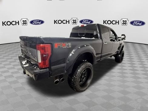 Used 2017 Ford F250 Platinum w/ Platinum Ultimate Package image 8