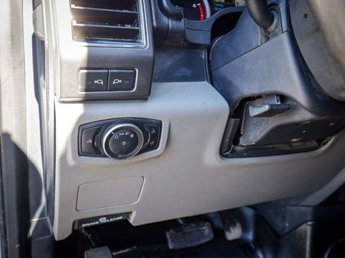 Used 2022 Ford F350 XLT AWD/4WD image 21