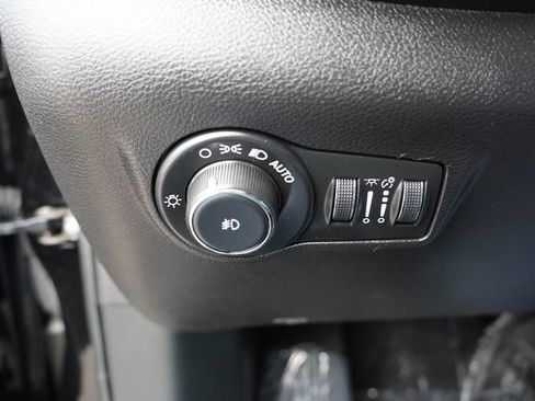 Certified 2024 Jeep Compass Limited image 22