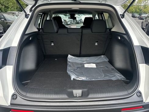 New 2026 Honda HR-V LX image 33