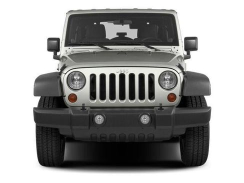 Used 2013 Jeep Wrangler Unlimited Sahara AWD/4WD image 4