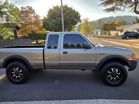 Used 2005 Ford Ranger FX4 image 4