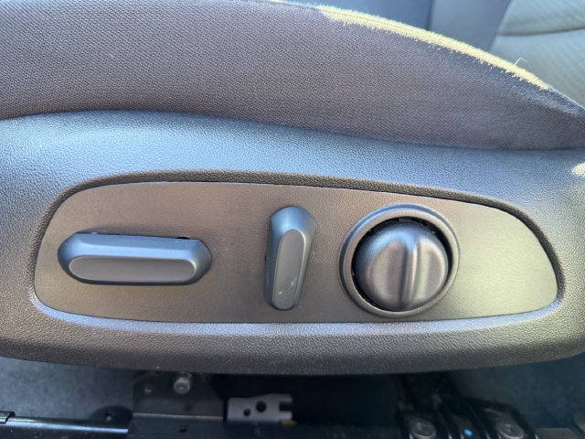 Used 2024 Chevrolet Malibu LT FWD image 16