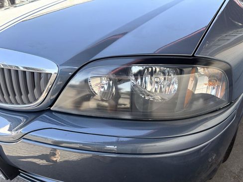 Used 2005 Lincoln LS RWD image 7