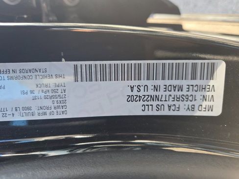 Used 2022 RAM 1500 Laramie w/ Sport Appearance Package image 12