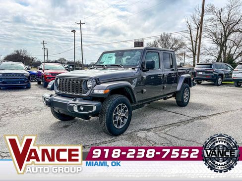 New 2026 Jeep Gladiator Sport image 3