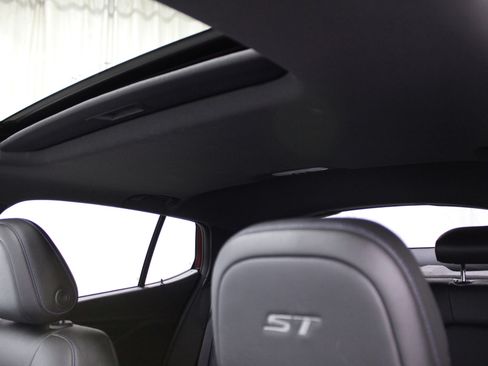 Used 2024 Buick Envista Sport Touring w/ Convenience I Package image 28