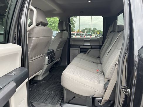 Used 2019 Ford F250 XLT w/ XLT Premium Package AWD/4WD image 23