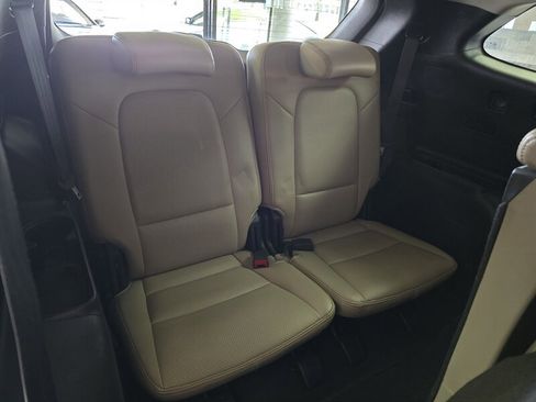 Used 2014 Hyundai Santa Fe GLS image 20