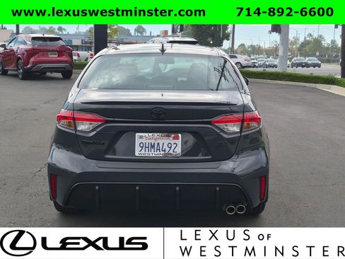 Used 2023 Toyota Corolla SE w/ SE Premium Package FWD image 10