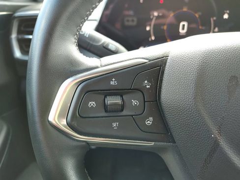 Used 2024 Chevrolet TrailBlazer LT w/ LT Cold Weather Package AWD/4WD image 10
