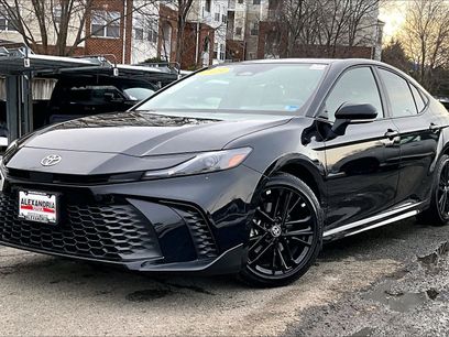 Used 2025 Toyota Camry SE