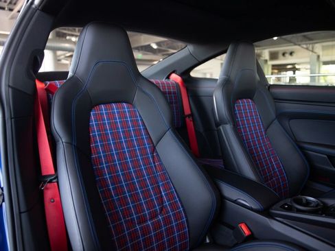 Certified 2026 Porsche 911 Carrera T RWD image 27