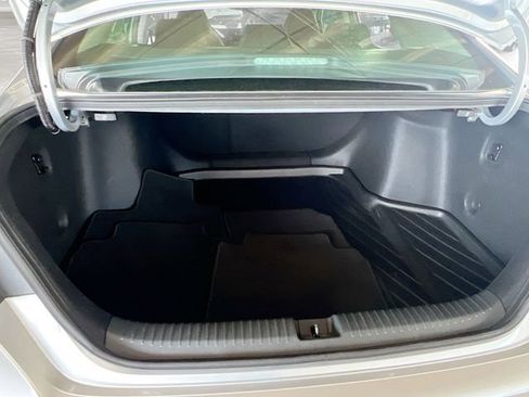 Used 2025 Honda Accord SE image 29