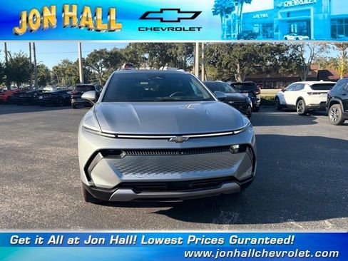 New 2026 Chevrolet Equinox EV LT image 15