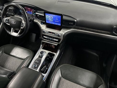 Used 2022 Ford Explorer Timberline image 12