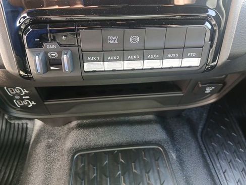 New 2026 RAM 3500 Tradesman image 36