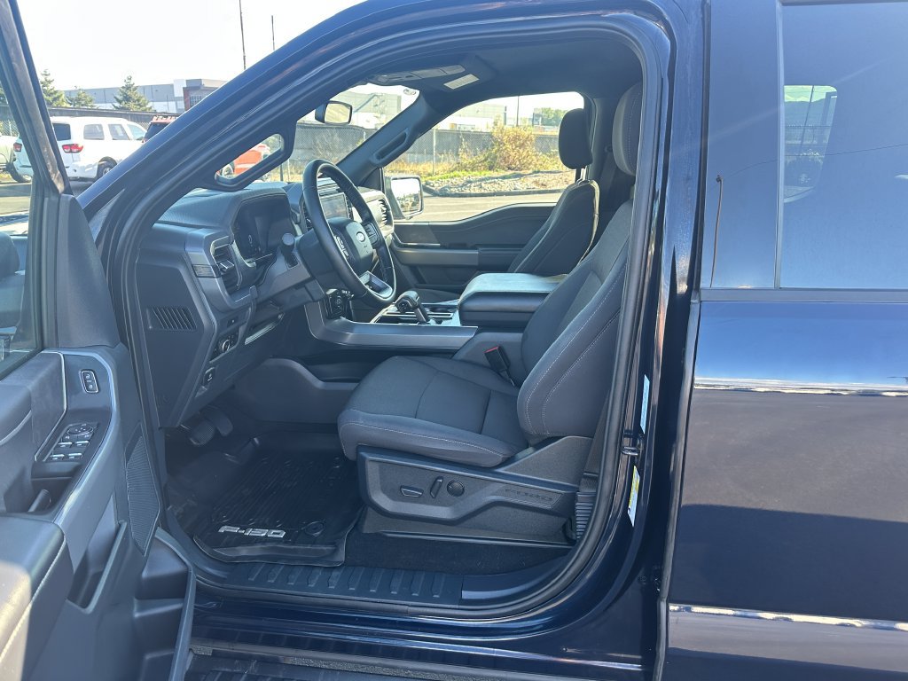 Used 2025 Ford F150 XLT w/ Equipment Group 302A MID AWD/4WD image 13
