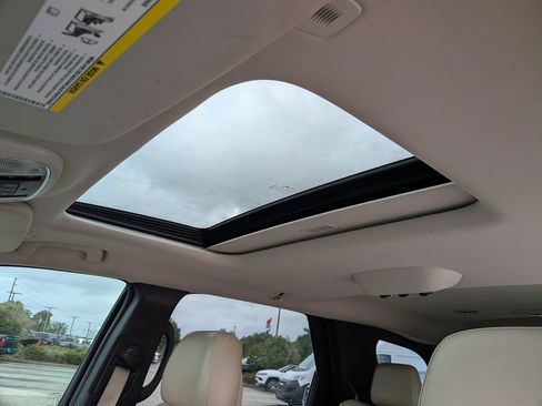 Used 2019 Dodge Durango Citadel RWD image 17
