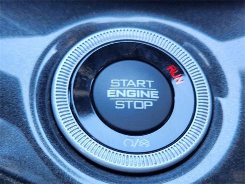 Used 2022 Jeep Grand Cherokee Altitude image 22