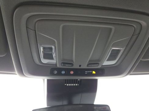 Used 2023 Chevrolet Silverado 1500 Custom image 52