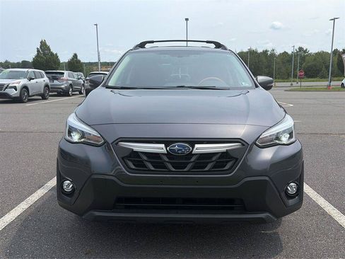 Used 2022 Subaru Crosstrek 2.5i Limited AWD/4WD image 3