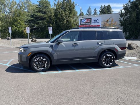 Certified 2025 Hyundai Santa Fe SEL w/ Tow & Go Package AWD/4WD image 2