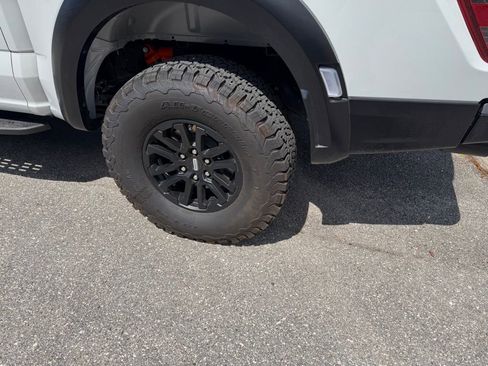 Used 2024 Ford F150 Raptor AWD/4WD image 9