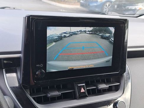 Used 2023 Toyota Corolla LE image 28